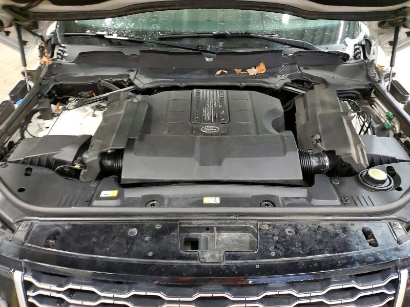 SALGS2SV1KA532005 2019 Land Rover Range Rover photo no. 12