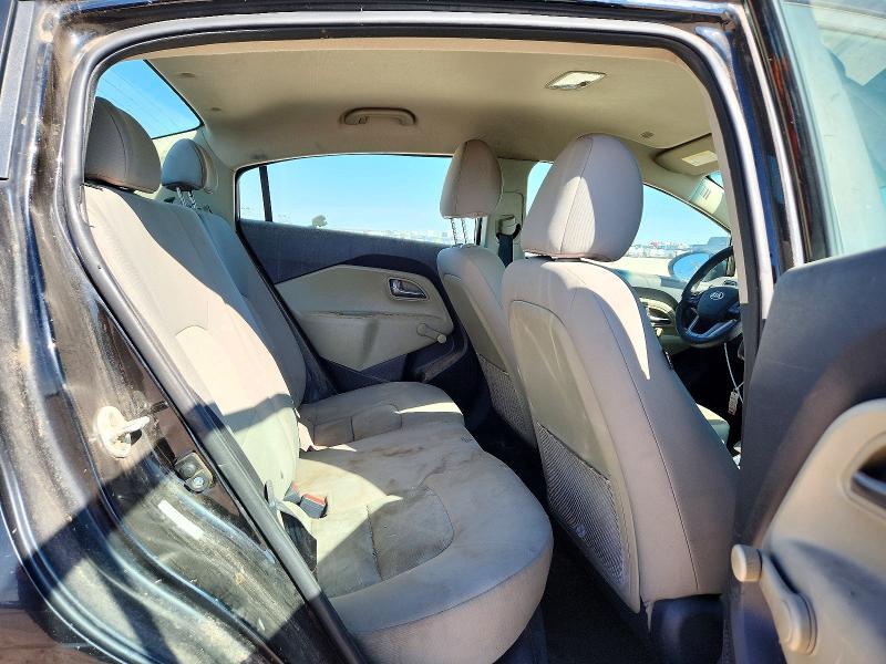KNADM4A34H6048581 2017 KIA Rio photo no. 10