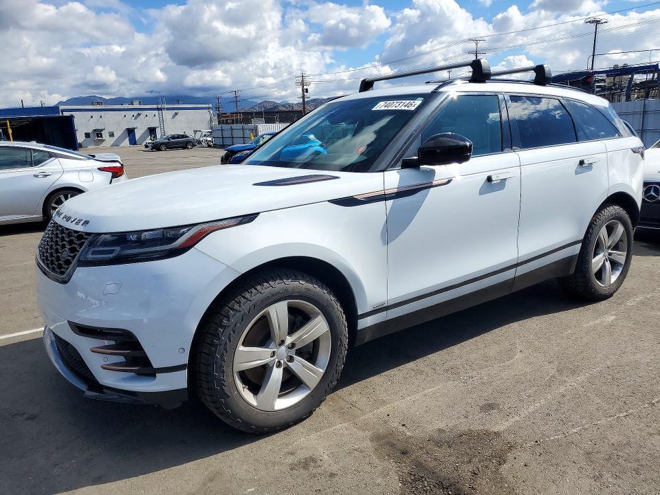 2018 Land Rover Range Rover — VIN SALYM2RN0JA727869, şəkil 1