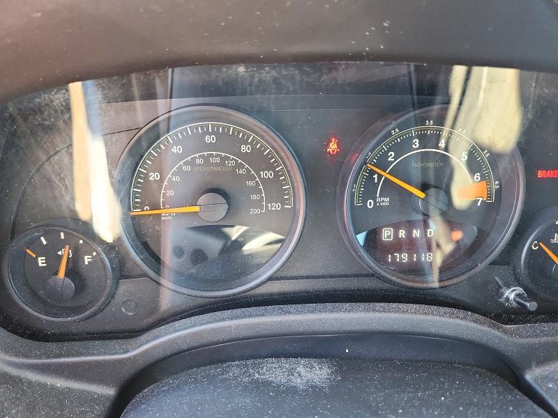 1C4NJDBB7FD183360 2015 Jeep Compass photo no. 9