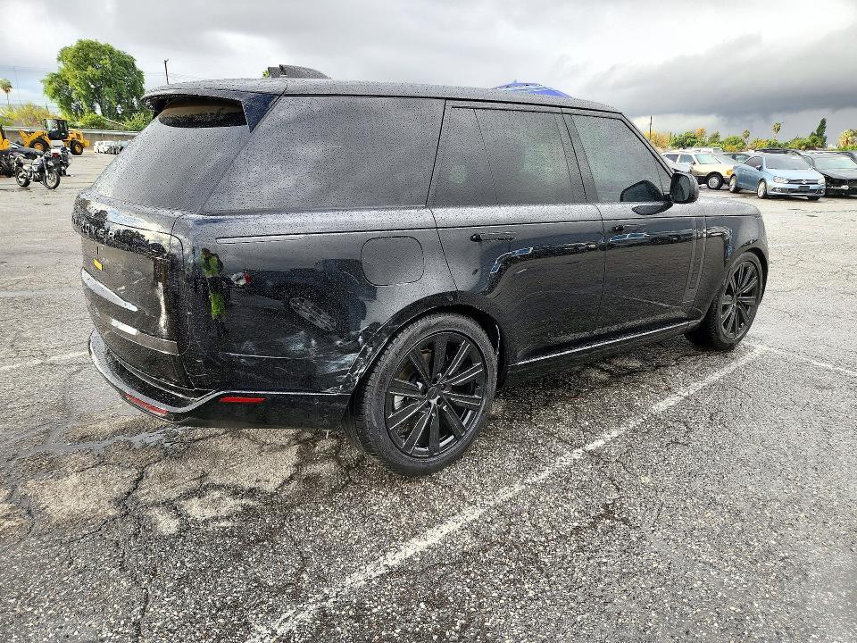 2026 Land Rover Range Rover — VIN SALKP9FU8TA354455, şəkil 3
