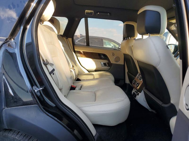 2018 Land Rover Range Rover — VIN SALGS2SV5JA513066, фото 11