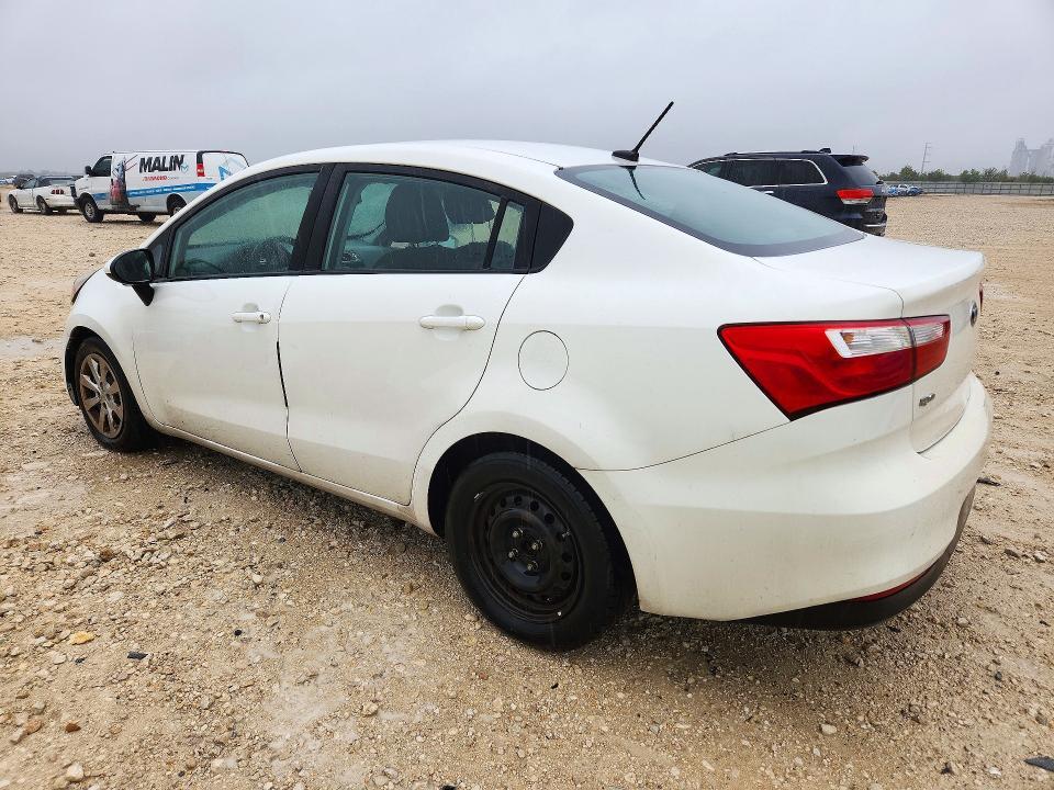 2017 KIA Rio — VIN KNADM4A3XH6015536, фото 2