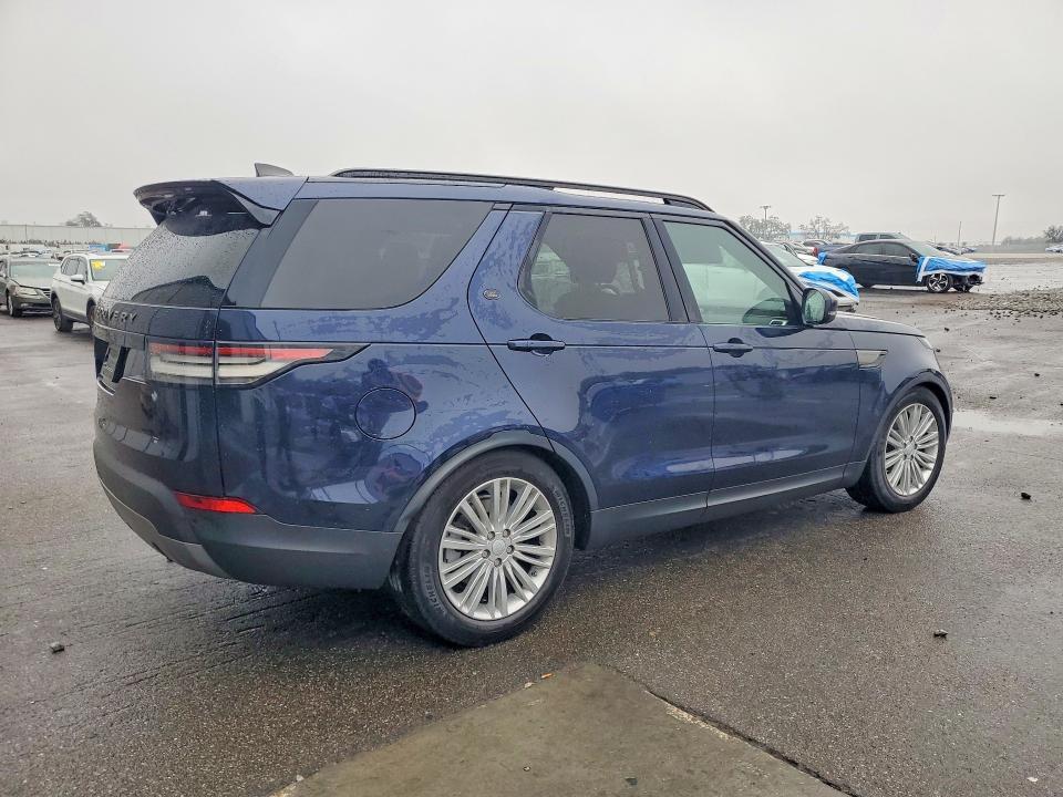 SALRGBBV2HA036097 2017 Land Rover Discovery photo no. 3