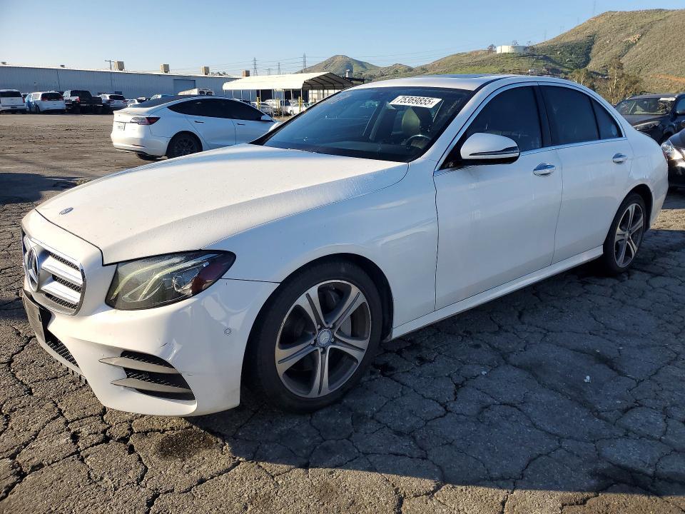 WDDZF4KB8HA098329 2017 Mercedes-Benz E-Class photo no. 1