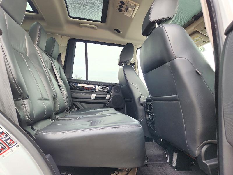 2016 Land Rover LR4 — VIN SALAK2V69GA799961, фото 11