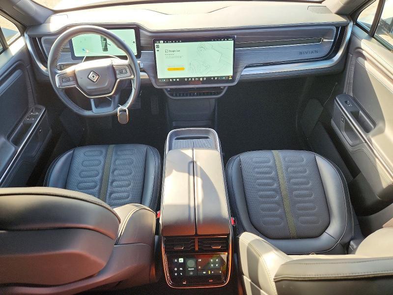 7PDSGBBA1SN064469 2025 Rivian R1S photo no. 8