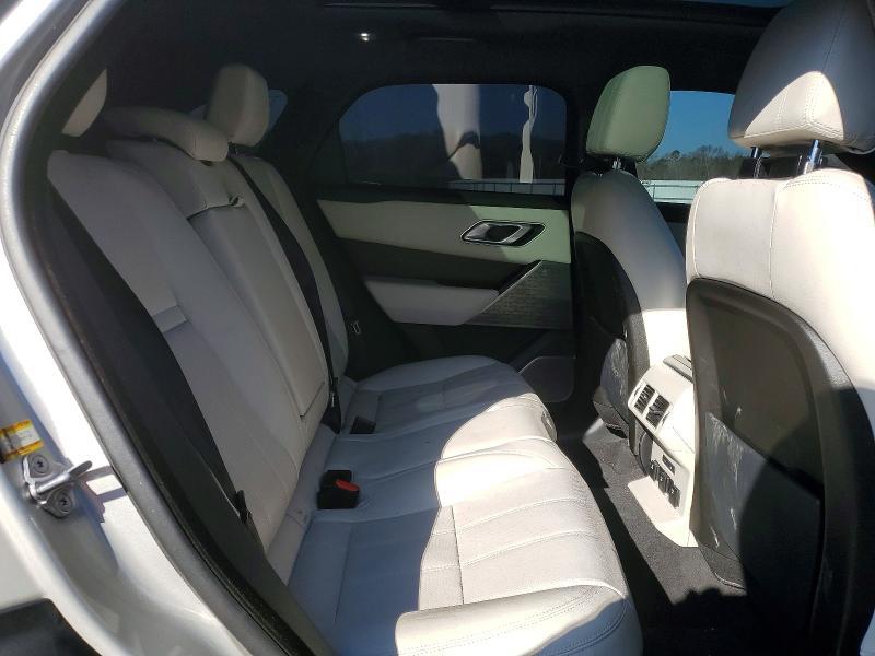SALYL2RX1JA736889 2018 Land Rover Range Rover photo no. 11