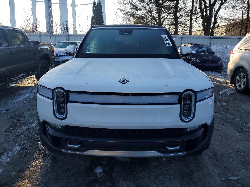 7PDSGABA3PN005165 2023 Rivian R1S photo no. 5