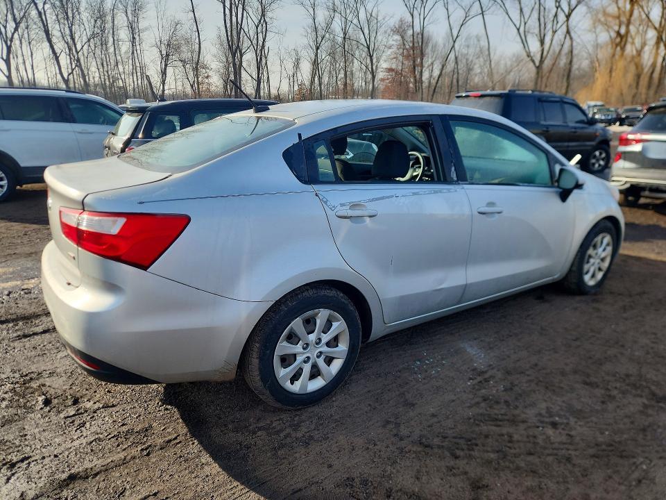 KNADM4A39E6357264 2014 KIA Rio photo no. 3