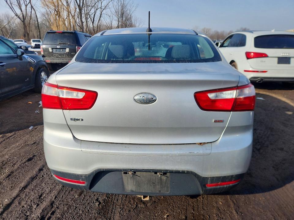 KNADM4A39E6357264 2014 KIA Rio photo no. 6