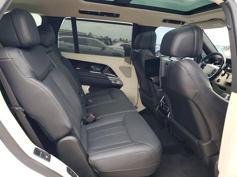 SALKPBE7XPA025006 2023 Land Rover Range Rover photo no. 11