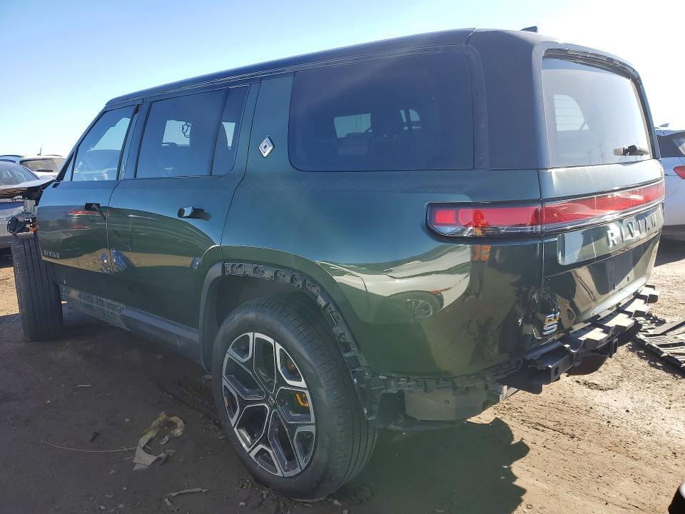 7PDSGABL7PN003291 2023 Rivian R1S photo no. 2