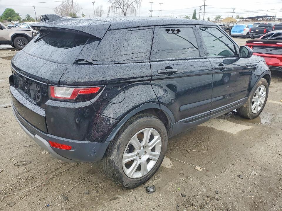 SALVP2RX8JH298015 2018 Land Rover Range Rover photo no. 3