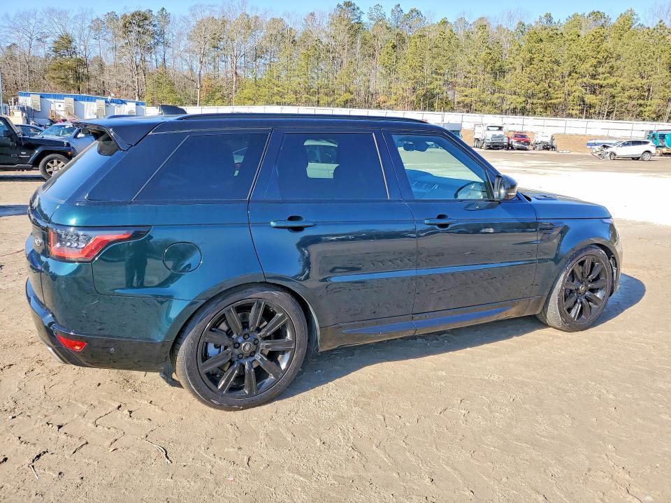 SALWR2RY2LA700923 2020 Land Rover Range Rover photo no. 3