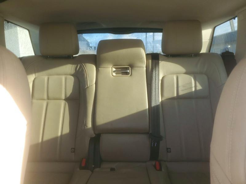 SALWG2RV4KA419216 2019 Land Rover Range Rover photo no. 10