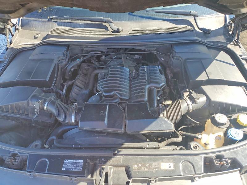 SALSK2D41BA272803 2011 Land Rover Range Rover photo no. 12