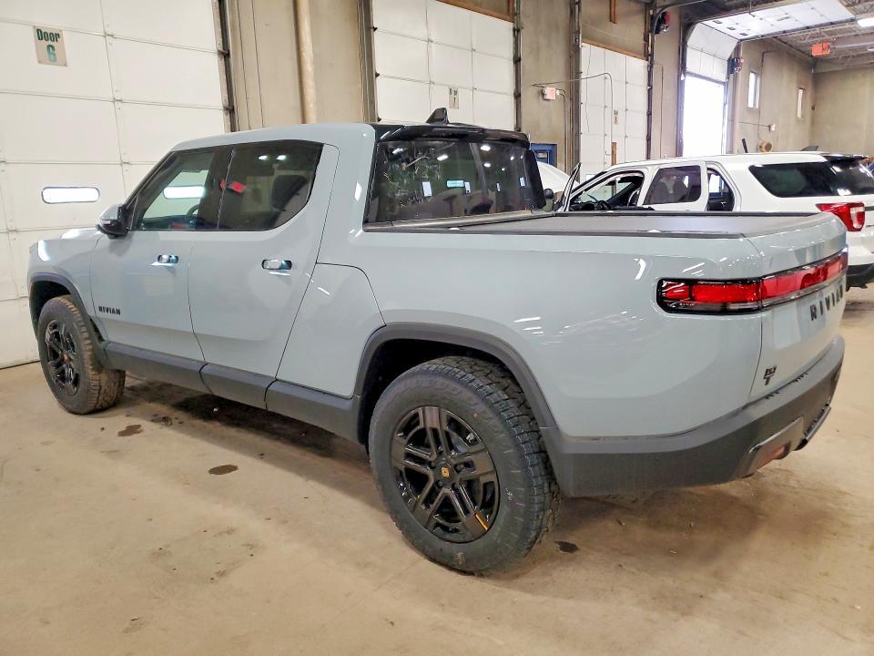 7FCTGBAAXSN040324 2025 Rivian R1T photo no. 2