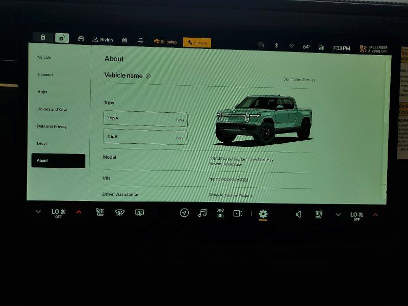7FCTGBAAXSN040324 2025 Rivian R1T photo no. 9