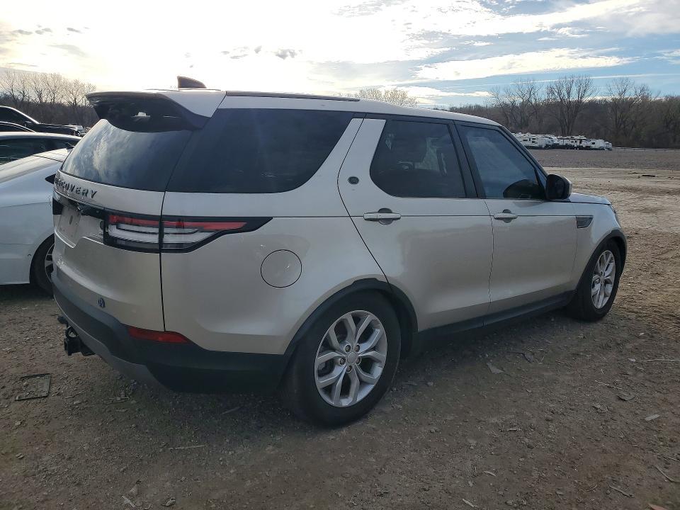 SALRGBBVXHA037322 2017 Land Rover Discovery photo no. 3