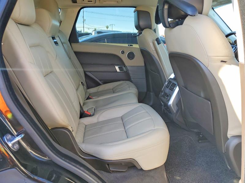 SALWR2RK3JA181874 2018 Land Rover Range Rover photo no. 11