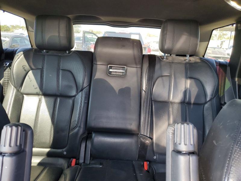 SALWR2FV4HA677226 2017 Land Rover Range Rover photo no. 10