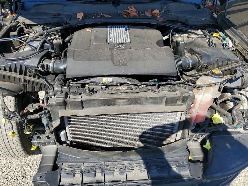 SALWR2FV4HA677226 2017 Land Rover Range Rover photo no. 12