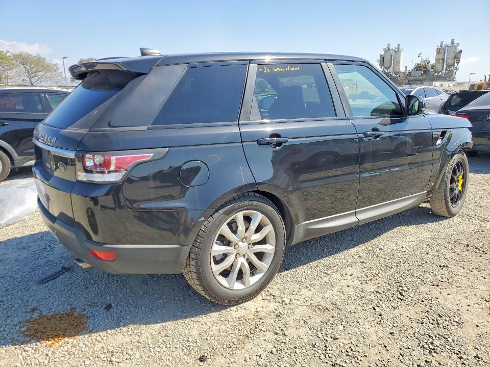 SALWR2FV4HA677226 2017 Land Rover Range Rover photo no. 3