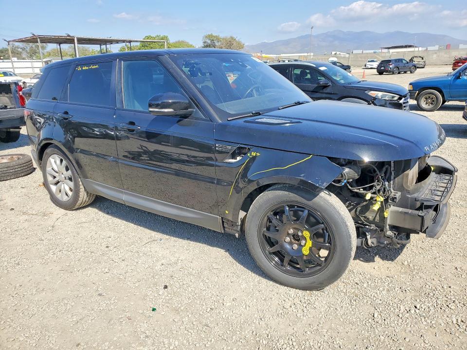 SALWR2FV4HA677226 2017 Land Rover Range Rover photo no. 4