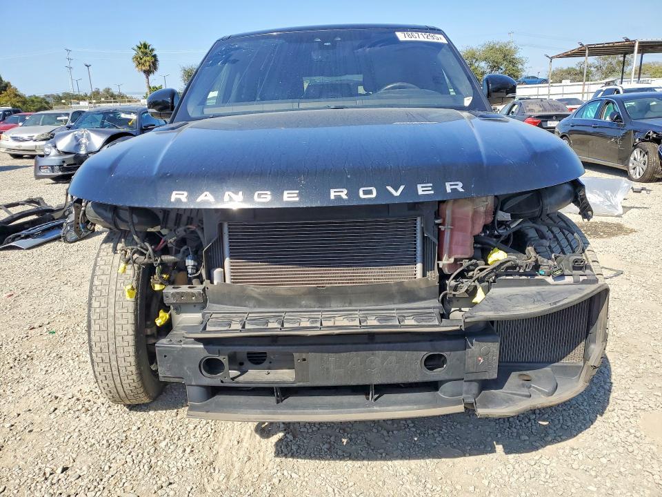 SALWR2FV4HA677226 2017 Land Rover Range Rover photo no. 5