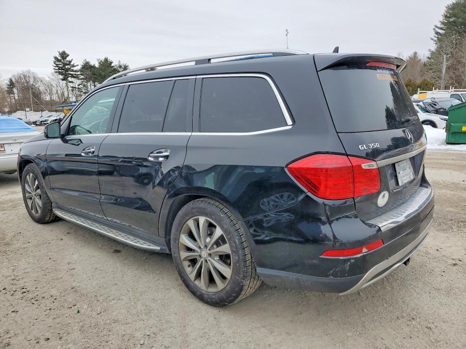 4JGDF2EE2FA459349 2015 Mercedes-Benz GL-Class photo no. 2