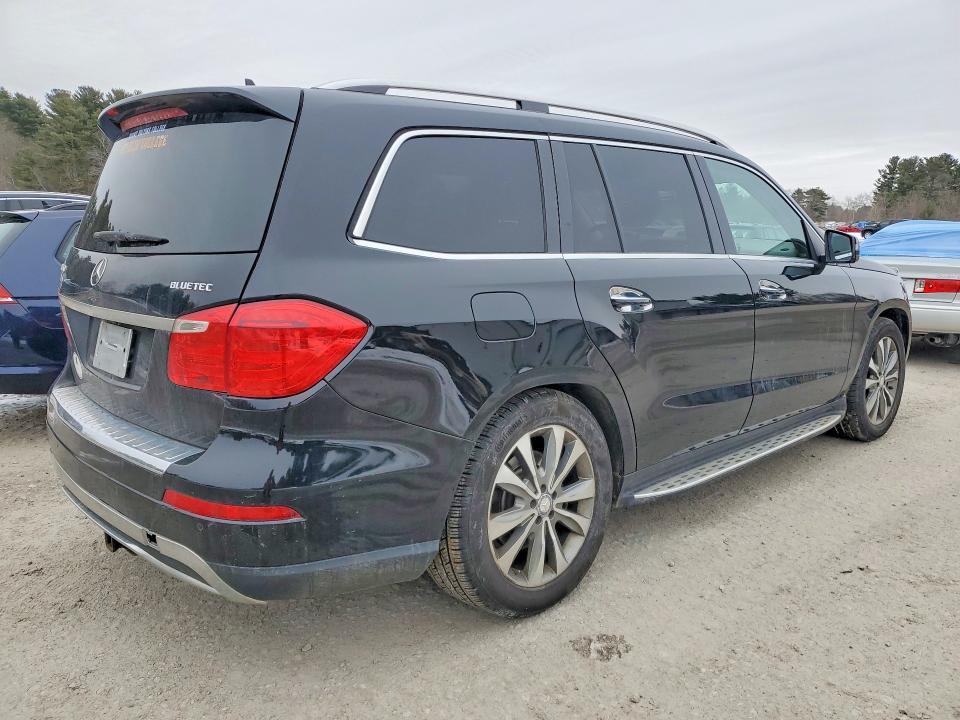 4JGDF2EE2FA459349 2015 Mercedes-Benz GL-Class photo no. 3