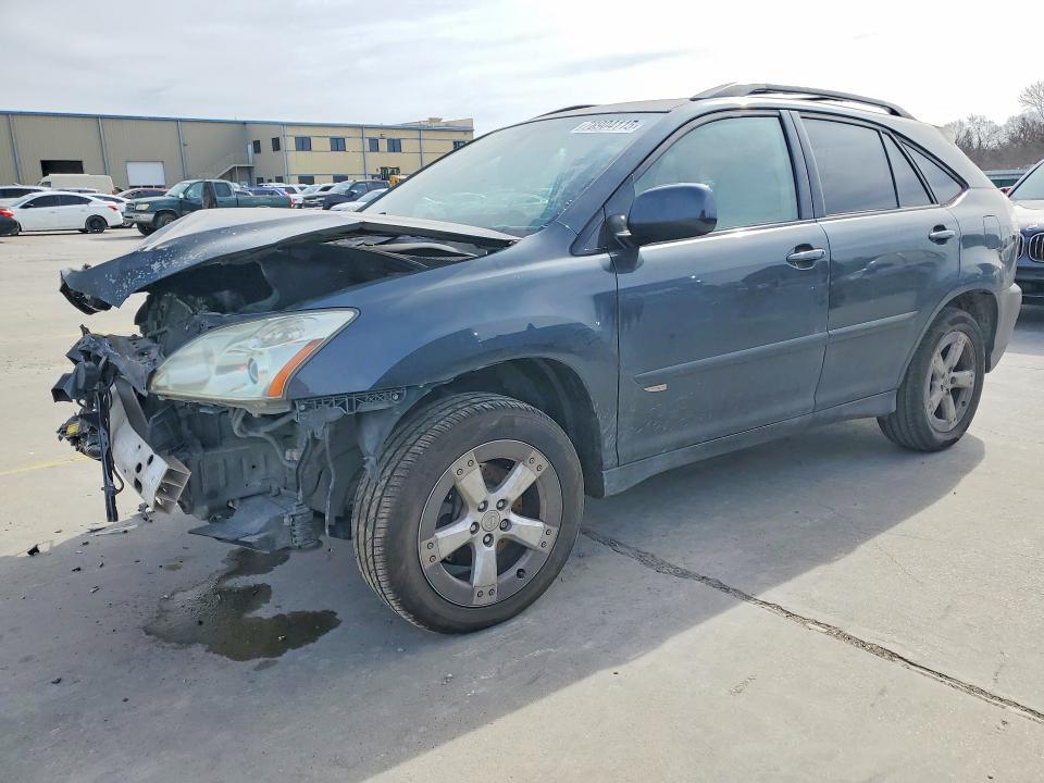 2005 Lexus RX, Base