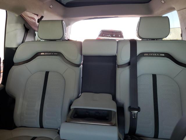 2024 Rivian R1S — VIN 7PDSGABA4RN030272, şəkil 10