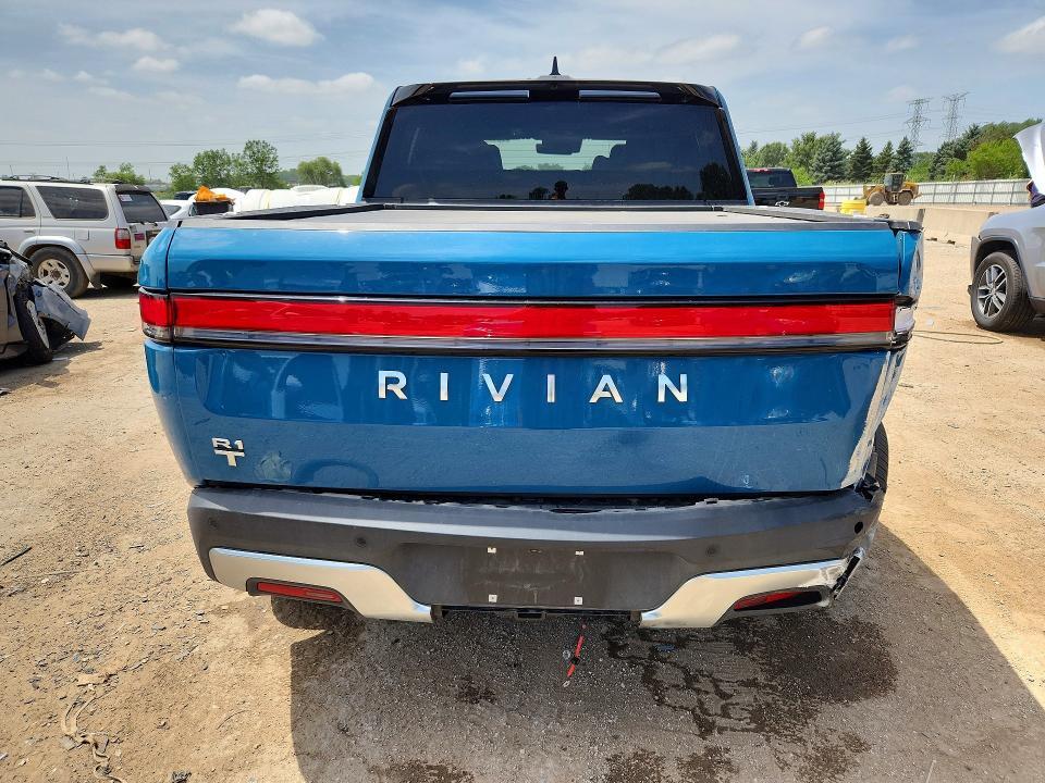 7FCTGBAAXSN038315 2025 Rivian R1T photo no. 6