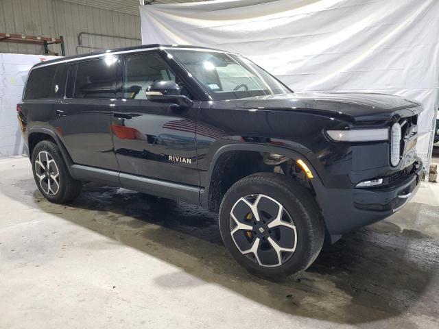 7PDSGABAXPN021332 2023 Rivian R1S photo no. 4