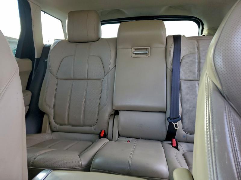 SALWR2VF1GA546599 2016 Land Rover Range Rover photo no. 10