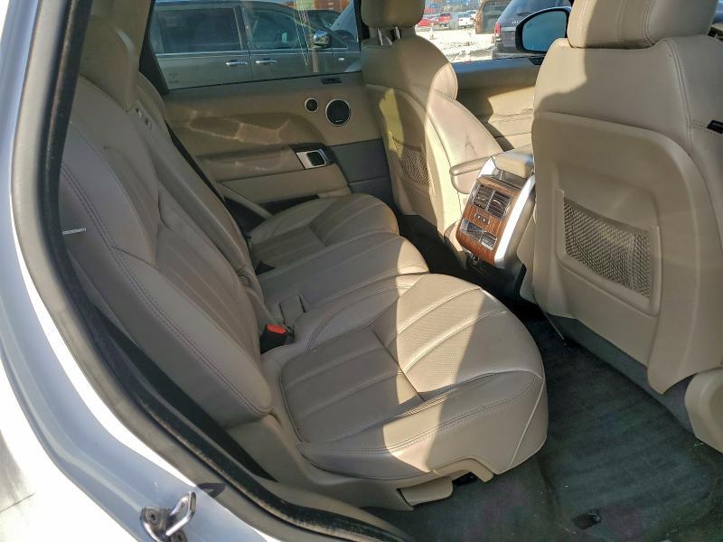 SALWR2VF1GA546599 2016 Land Rover Range Rover photo no. 11