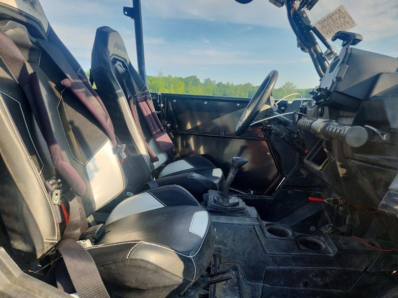 4XAVCE872HB677926 2017 Polaris RZR photo no. 5