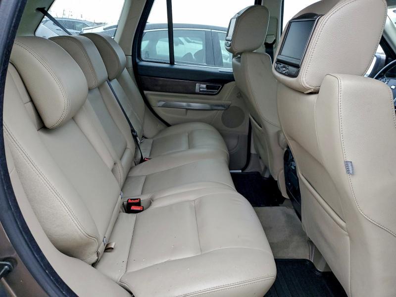 SALSF2D43CA739001 2012 Land Rover Range Rover photo no. 10