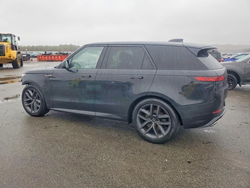 SAL1L9FU7PA154471 2023 Land Rover Range Rover photo no. 2