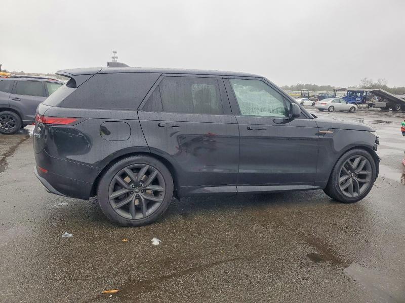 SAL1L9FU7PA154471 2023 Land Rover Range Rover photo no. 3
